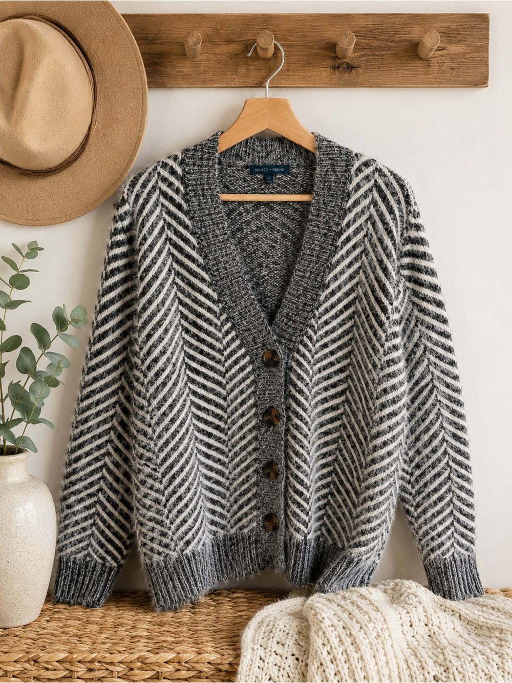 ✨ Cozy Fuzzy Chevron Cardigan | Select + Trend | Women’s Large ✨